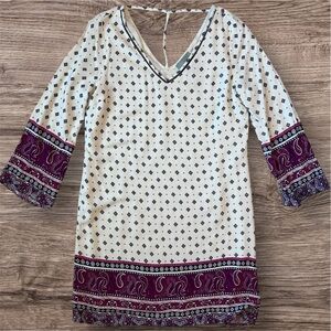 Skies Are Blue White and Burgundy Patterned Dress Size M